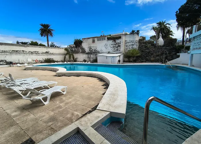 Full Appt Atlanta Peaceful Garden With Pool * Puerto de la Cruz